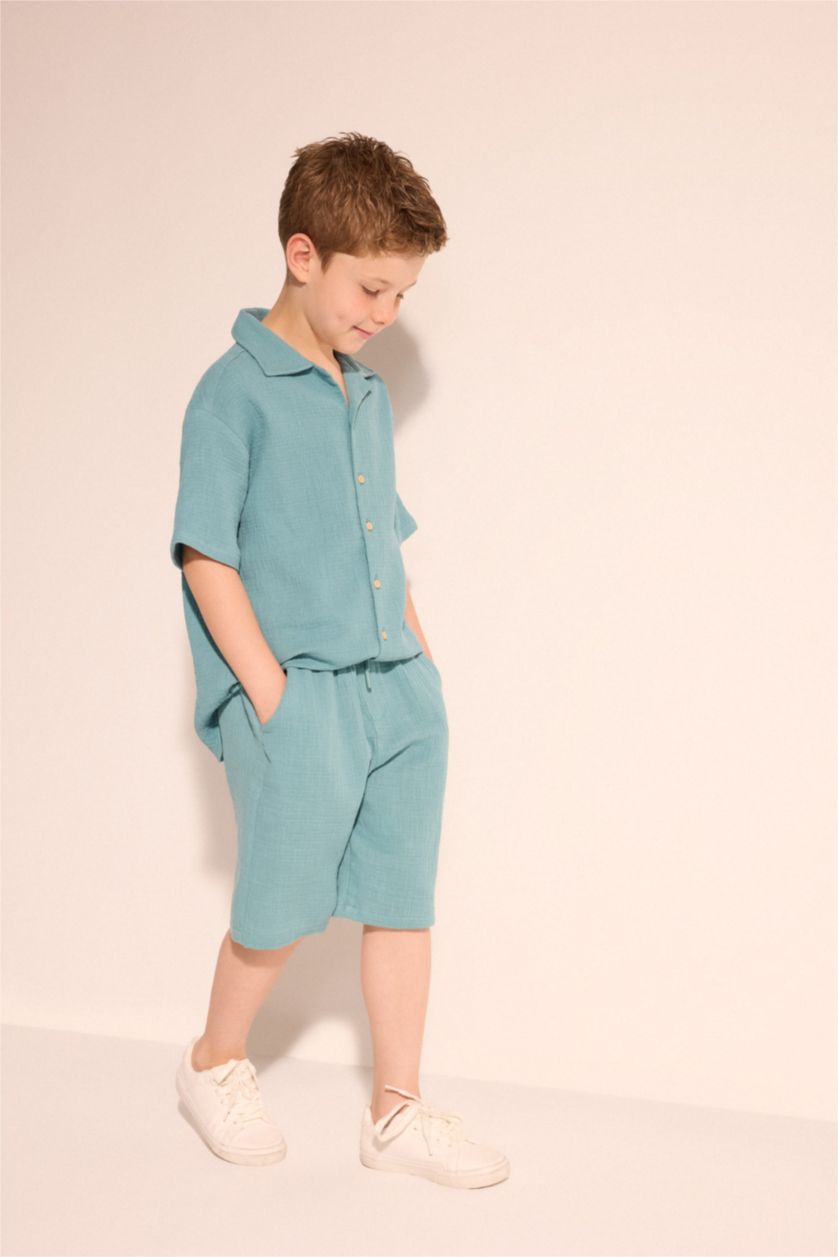 BOYS & TEENS Green Boy Regular Fit Shorts