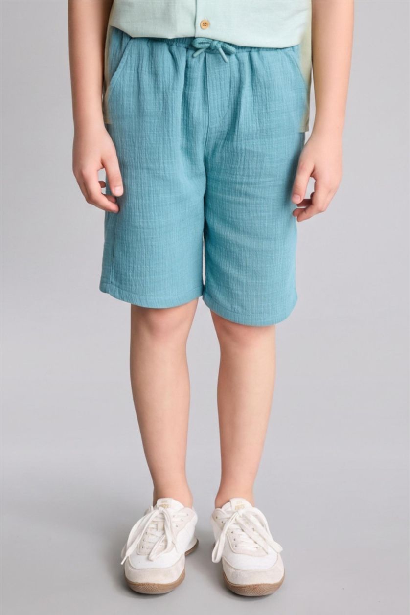 BOYS & TEENS Green Boy Regular Fit Shorts