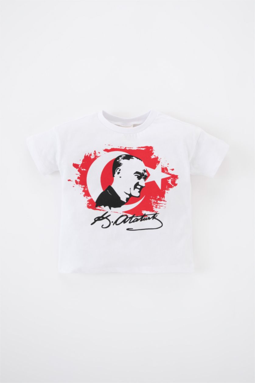 Erkek Bebek Beyaz Erkek Bebek Atatürk Baskılı Kollu Tişört