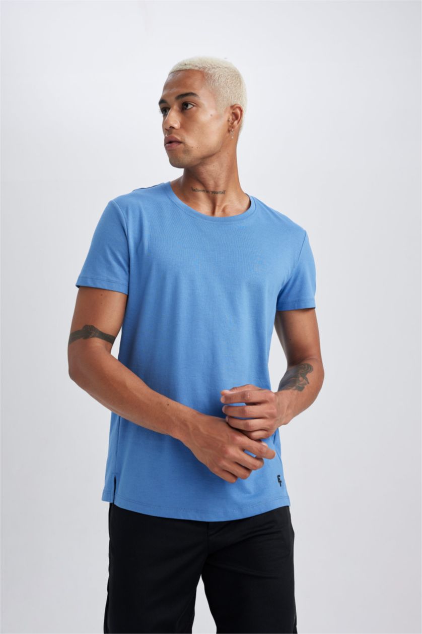 Erkek Koyu Mavi Slım Fıt Kısa Kollu Tişört