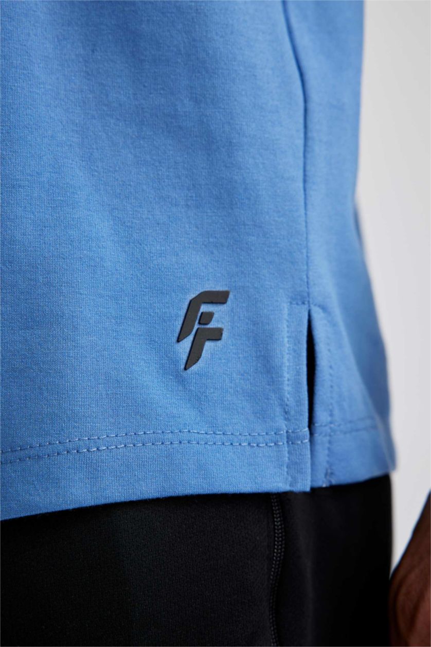 Erkek Koyu Mavi Slım Fıt Kısa Kollu Tişört