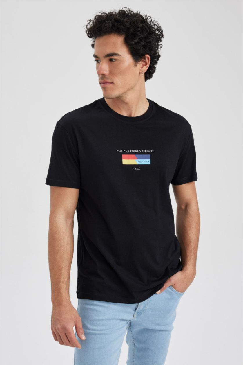 Мужчины Черный Футболка стандартного кроя с круглым вырезом и принтом