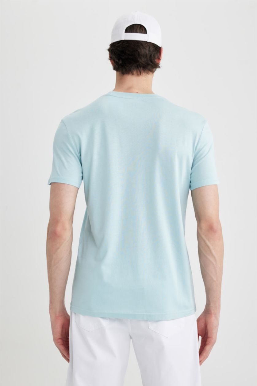 MAN Mint Slim Fit Crew Neck Printed T-Shirt