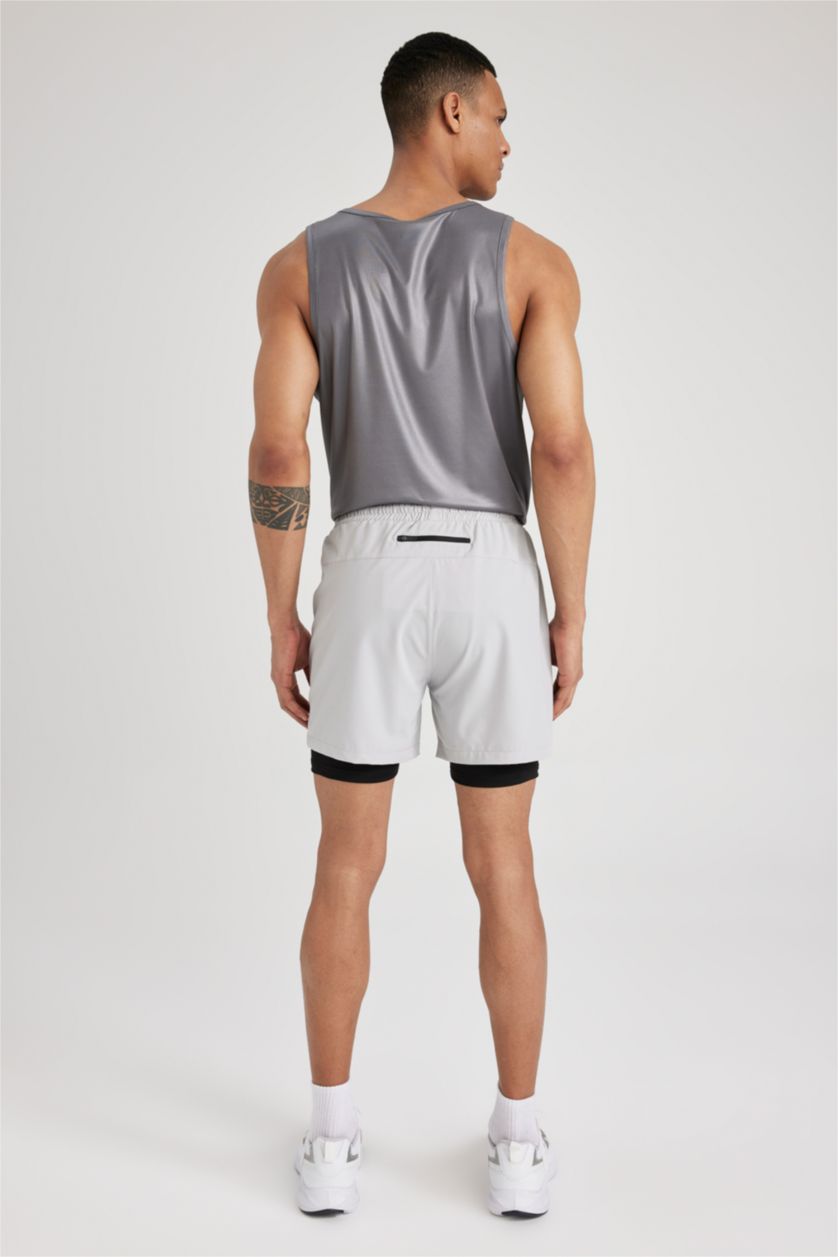 رجالي رمادي فاتح شورت مع ليجن سليم فيت من DeFactoFit