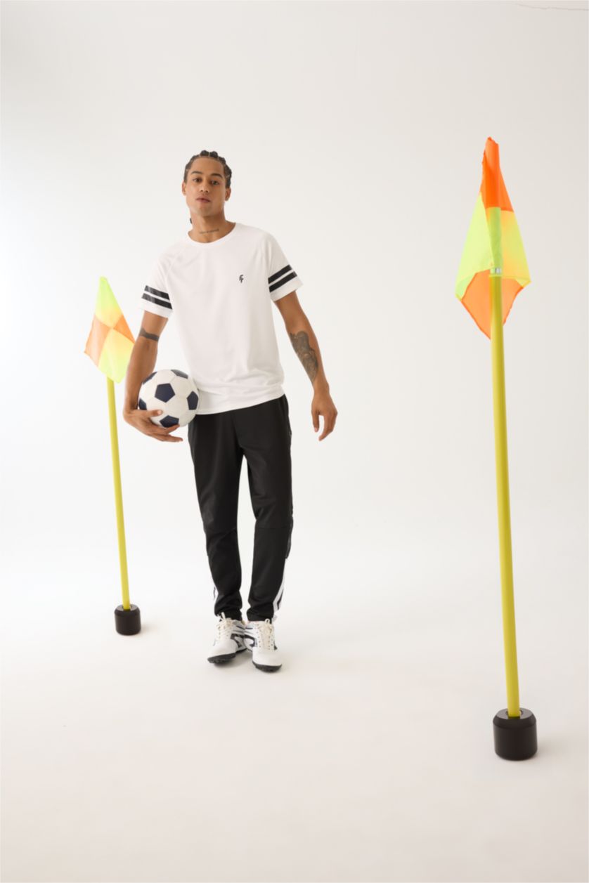 رجال أبيض تيشيرت رياضي نص ردن سليم فيت من DeFactoFit