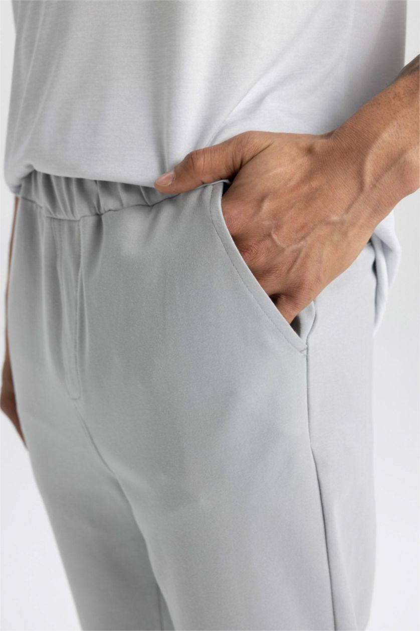 Ерлер Ашық сұр слим пішімі стандарт етек Джоггер