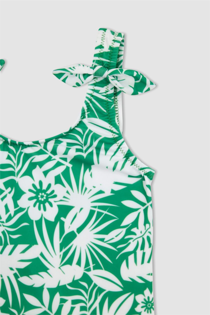 GIRLS & TEENS Green Girl Swimwear