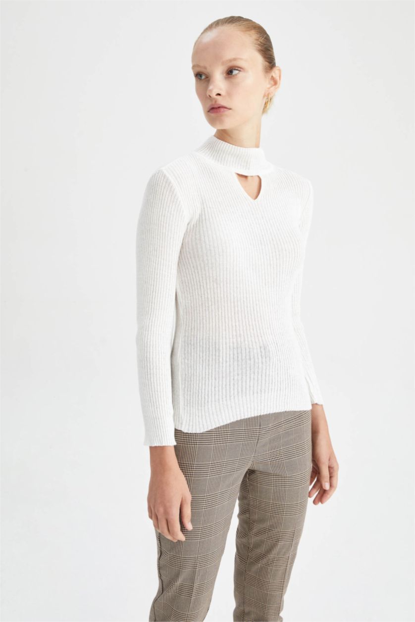 WOMAN Ecru Slim Fit Pullover