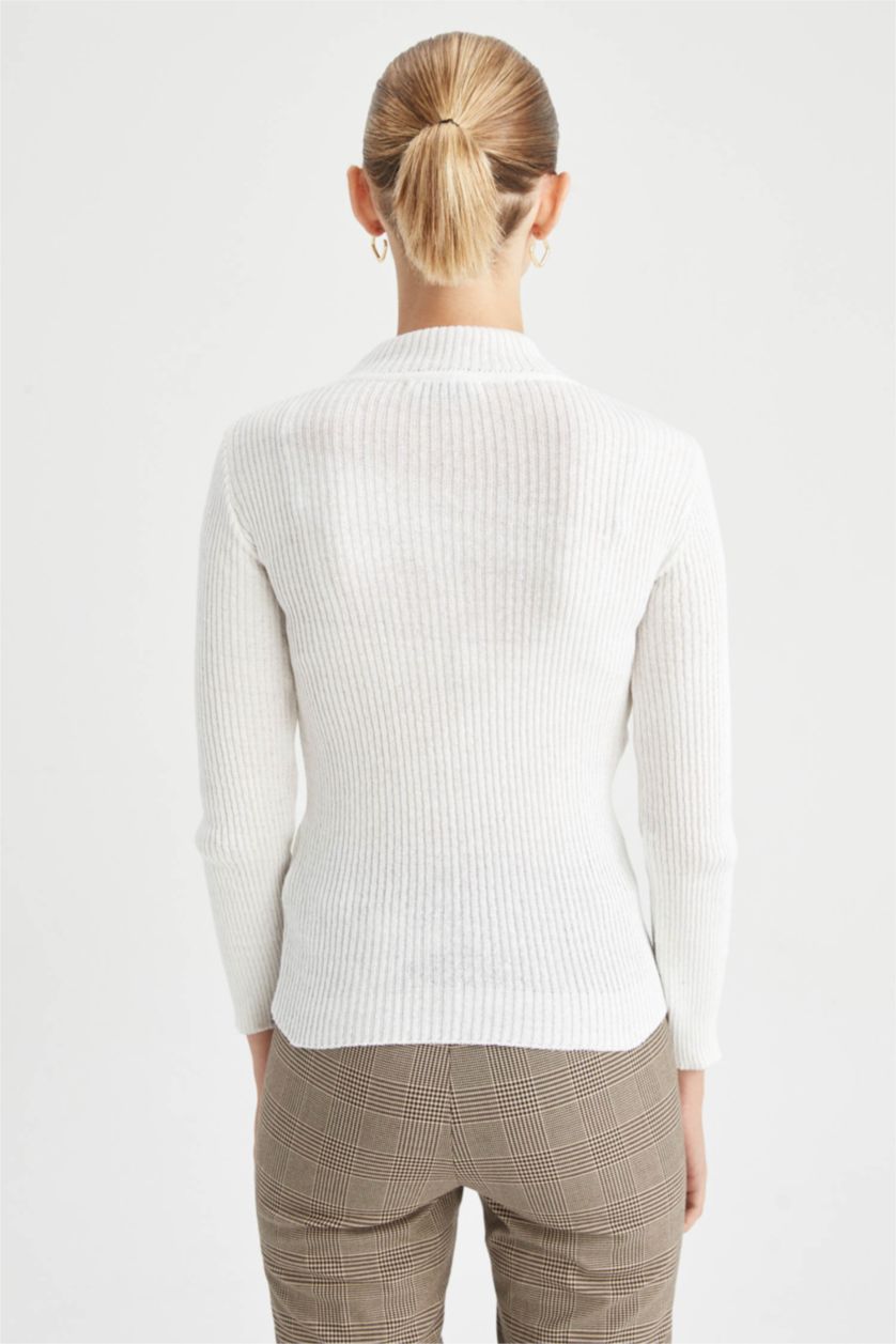 WOMAN Ecru Slim Fit Pullover