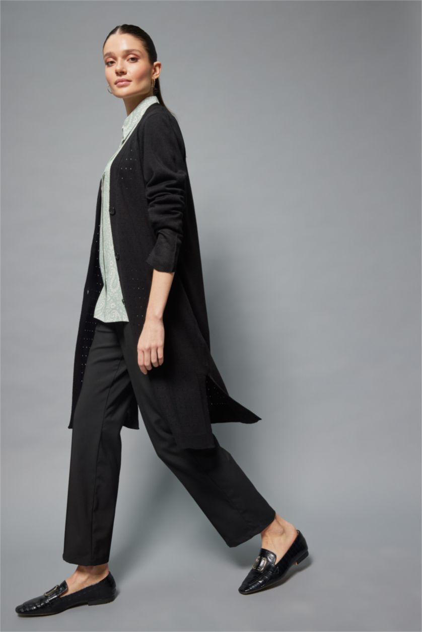 حريمي أسود كارديجان تريكو قصة عادية وياقة V