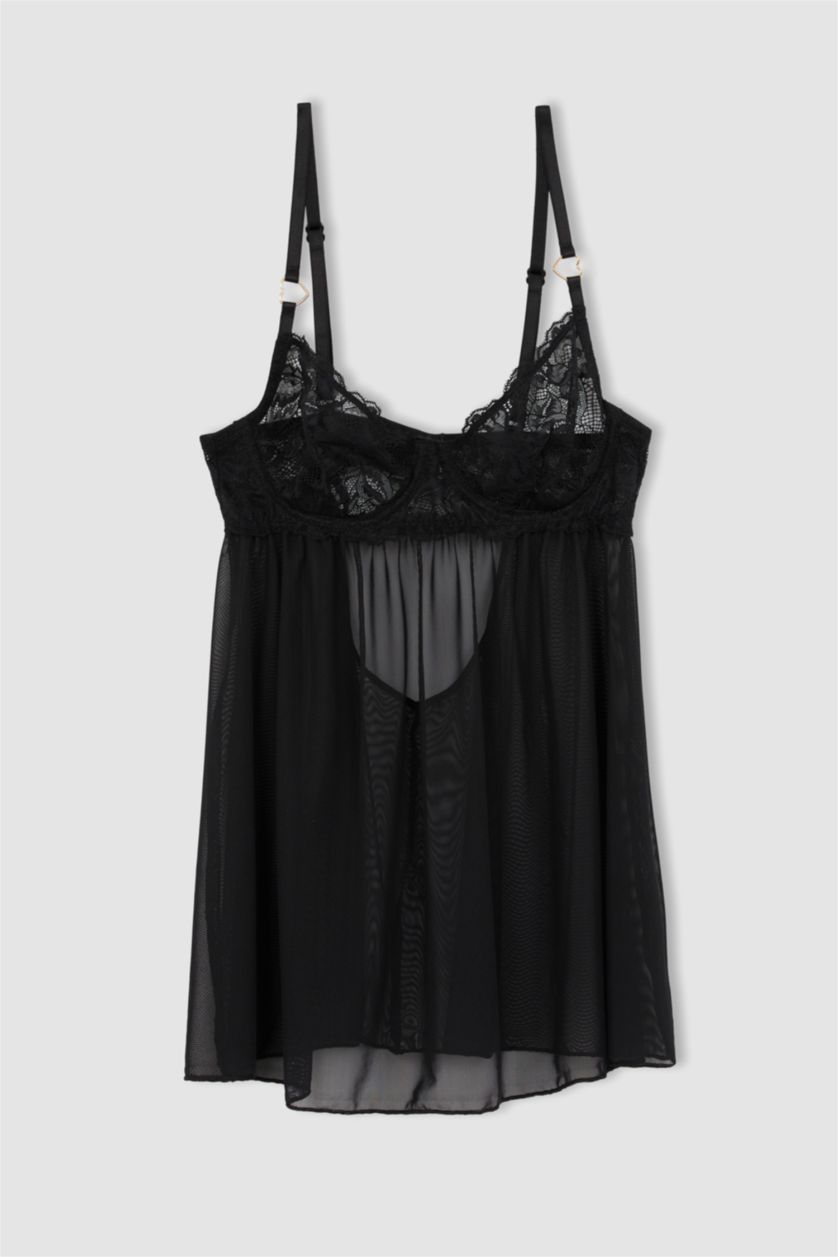 FEMME Noir Chemise de nuit en tulle à bretelles avec accessoires en forme de cœur de Fall in Love