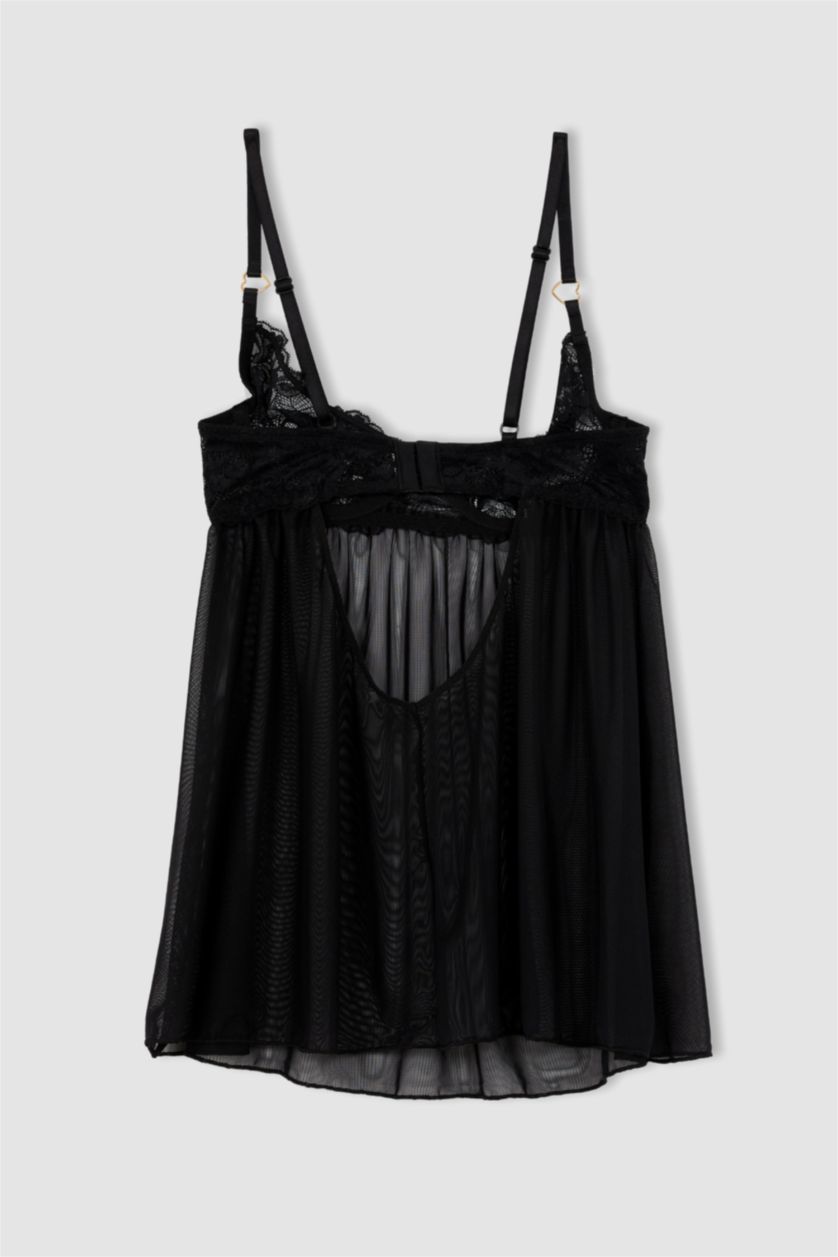 FEMME Noir Chemise de nuit en tulle à bretelles avec accessoires en forme de cœur de Fall in Love