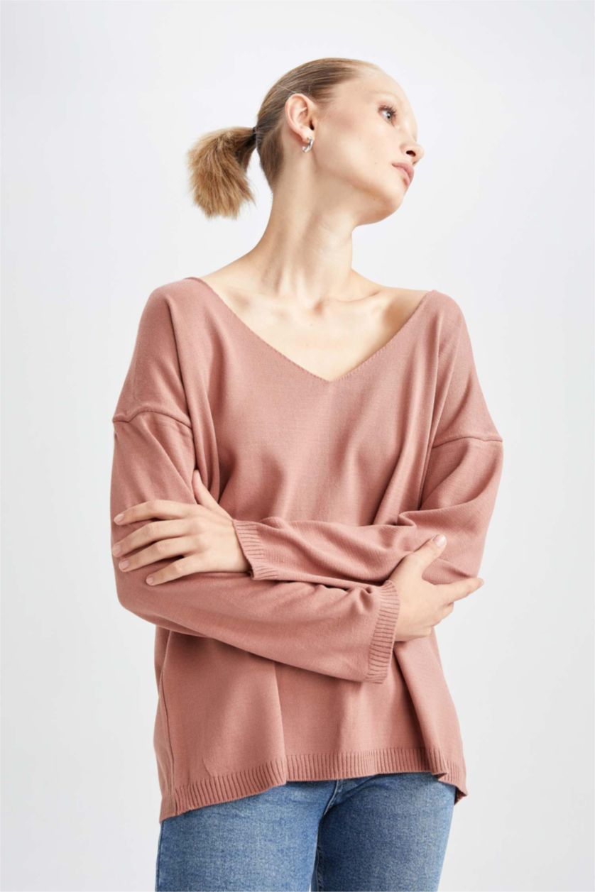 Woman Rose Oversize Fit Pullover