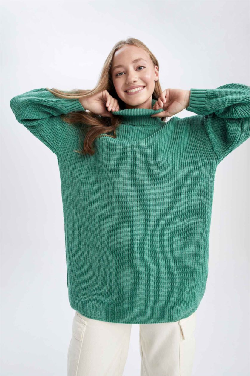 WOMAN Green Oversize Fit Turtleneck Pullover