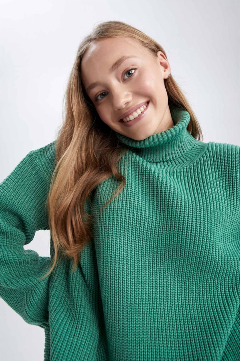 WOMAN Green Oversize Fit Turtleneck Pullover