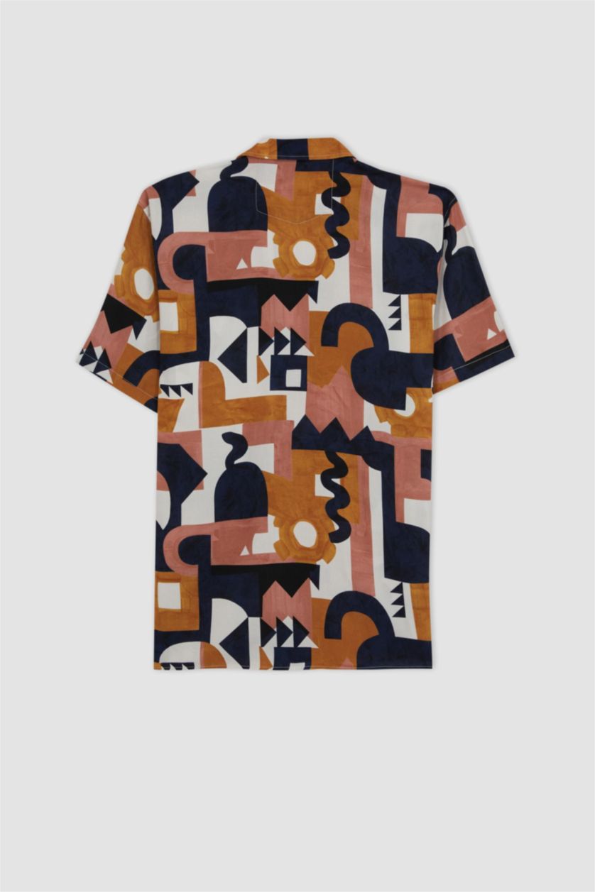 رجال خمري فاتح قميص قصة عادية وياقة جاكيت