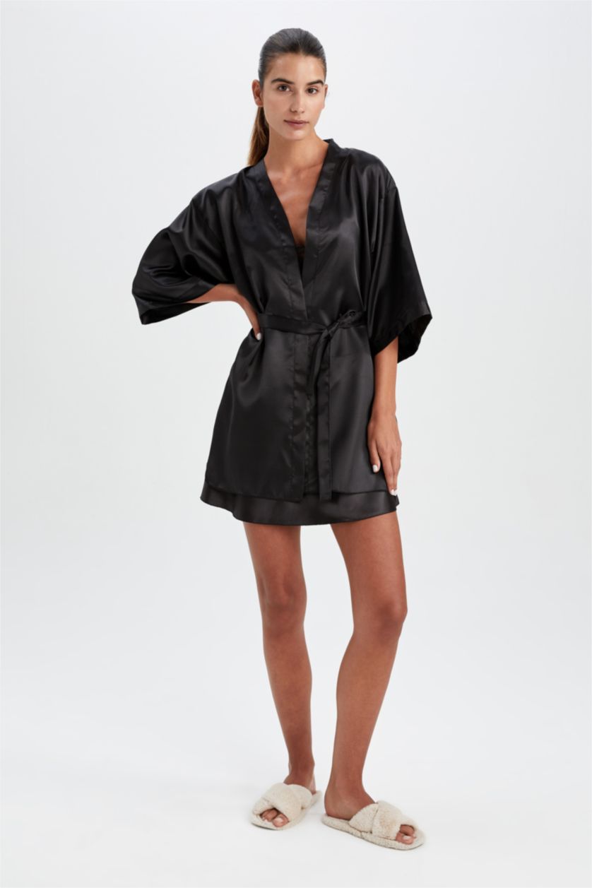 Woman Black Regular Fit Robe