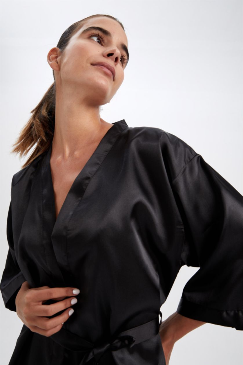 Woman Black Regular Fit Robe