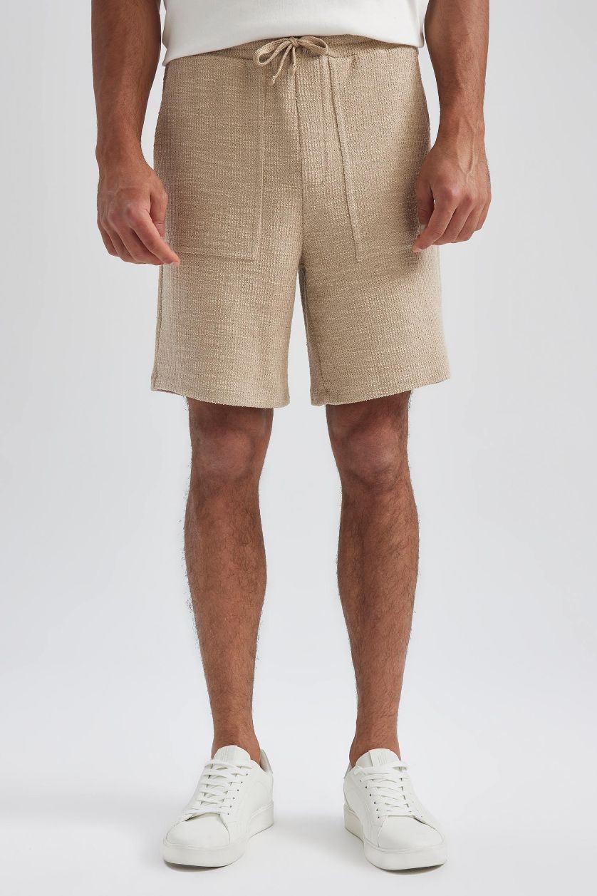 Мужчины Бежевый Бермуды стандартного кроя