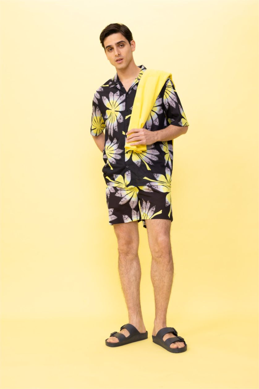 Ерлер қара Тоқымалы жүзу шолақ шалбар график қысқа ұзындық