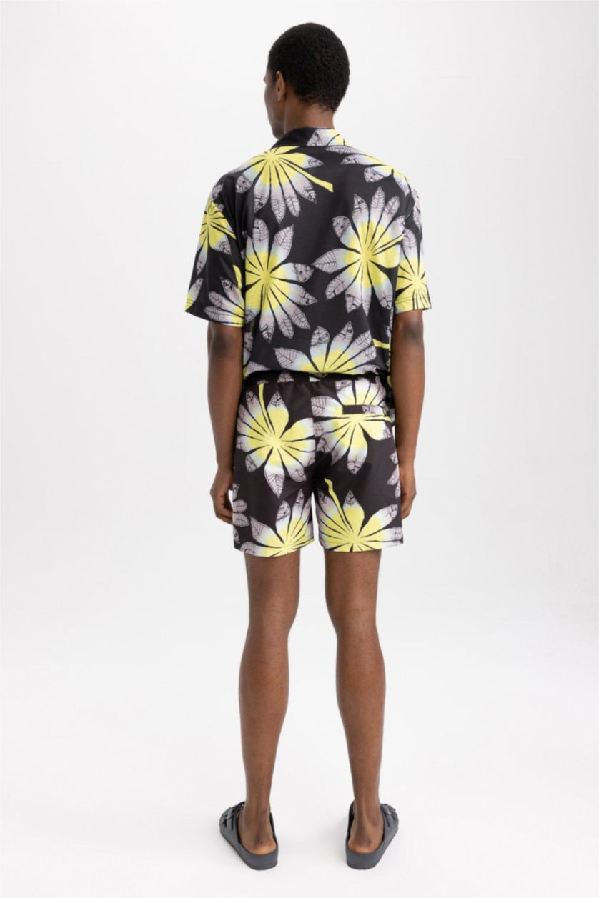 Ерлер қара Тоқымалы жүзу шолақ шалбар график қысқа ұзындық