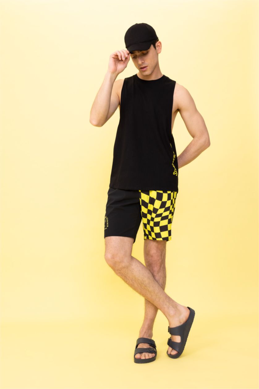 MAN BRIGHT LT.GREEN Stretchy Textured Knee Length Swimming Shorts