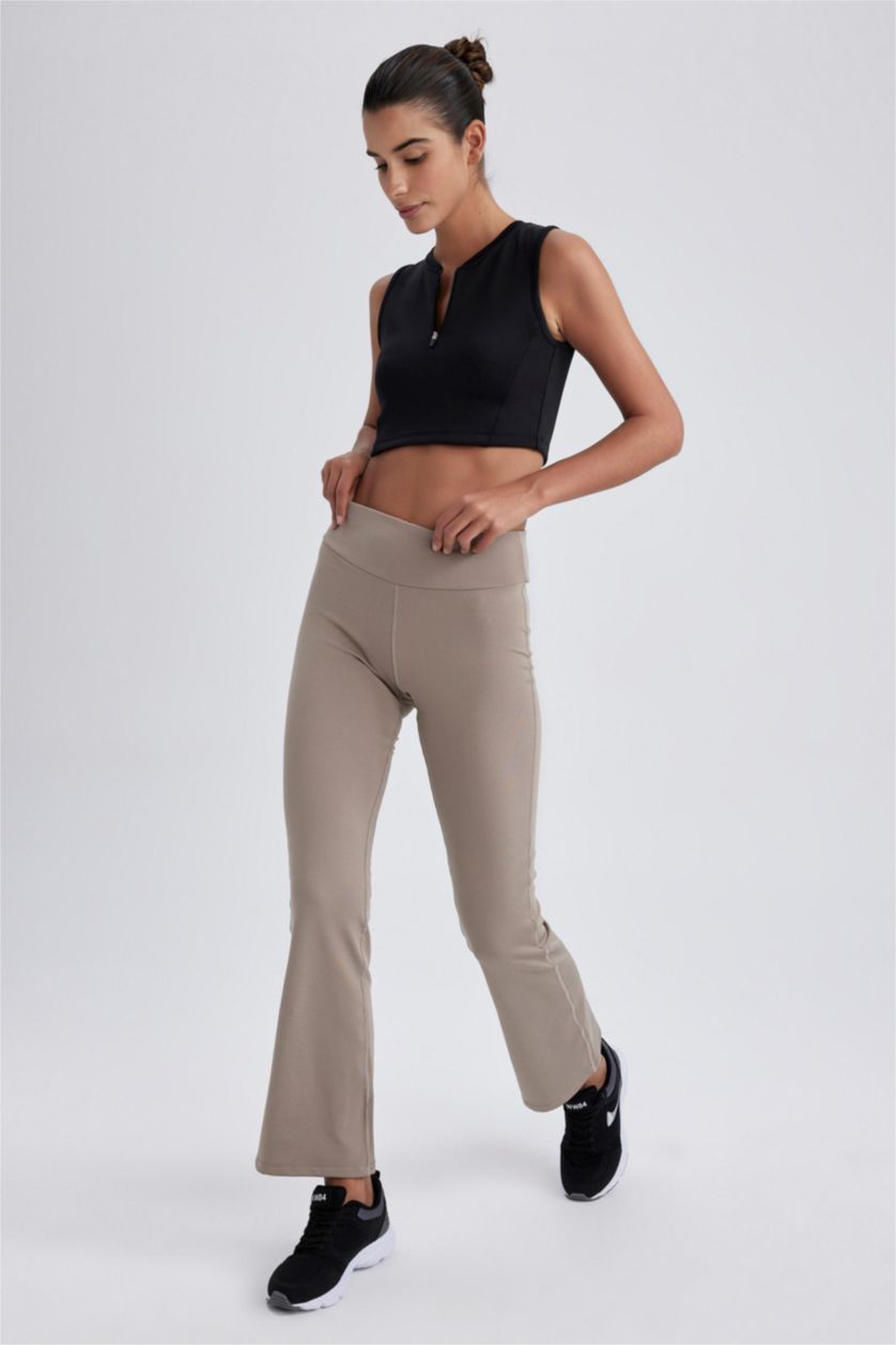 FEMME Beige Pantalon deJogging coupe standard en tissu épais de DeFactoFit