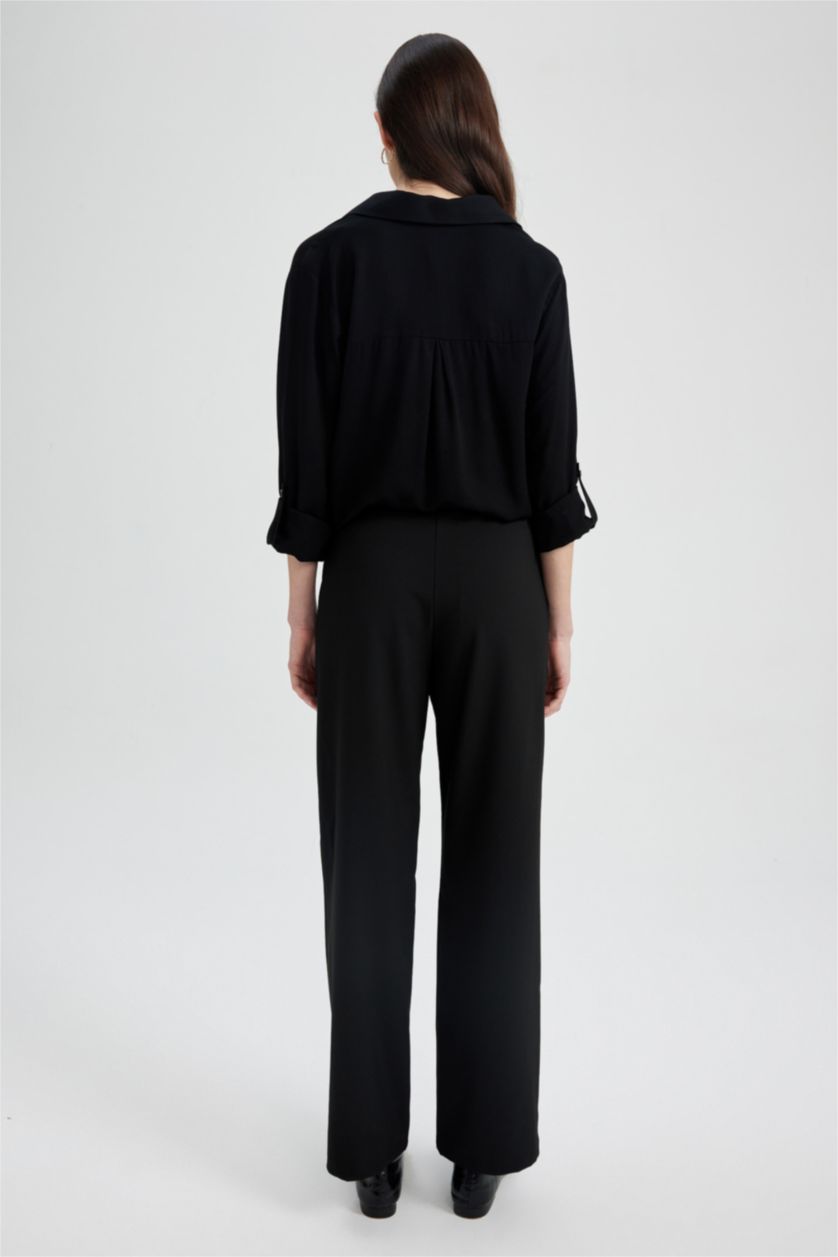 Kadın Siyah Straıght Fıt Düz Paça Pantolon