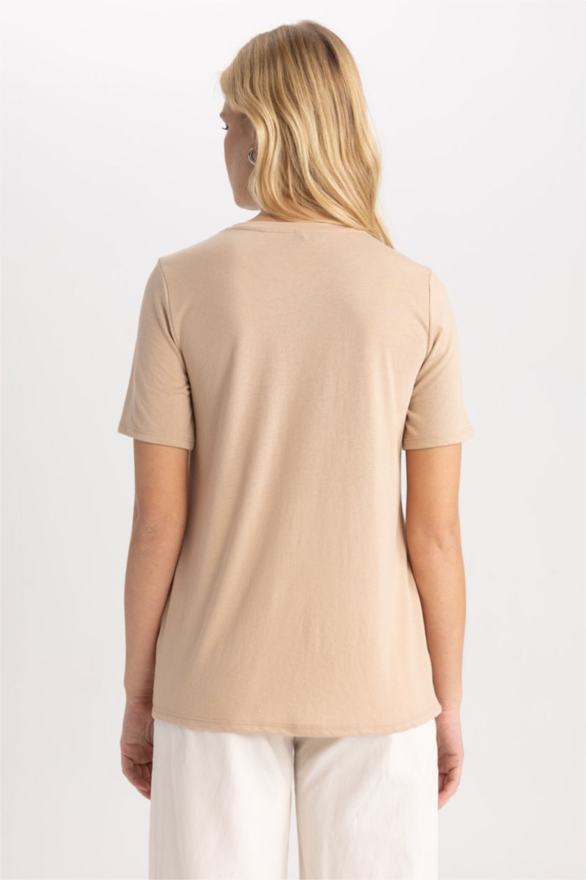 WOMAN Light Vison Traditional Regular Fit Crew Neck Butterfly Pattern Short Sleeve T-Shirt