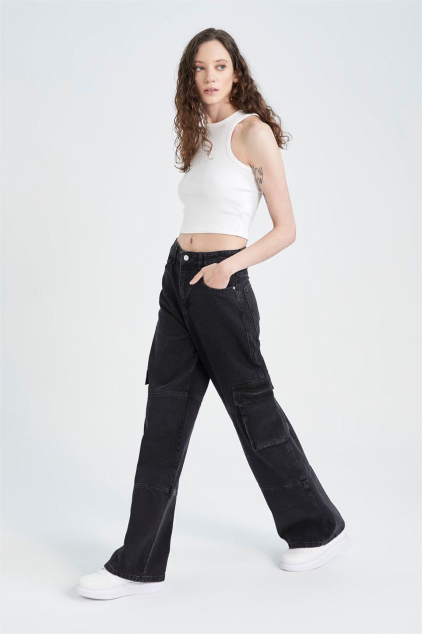 Kadın Siyah Yüksek Bel Straight Fit Kargo Pantolon