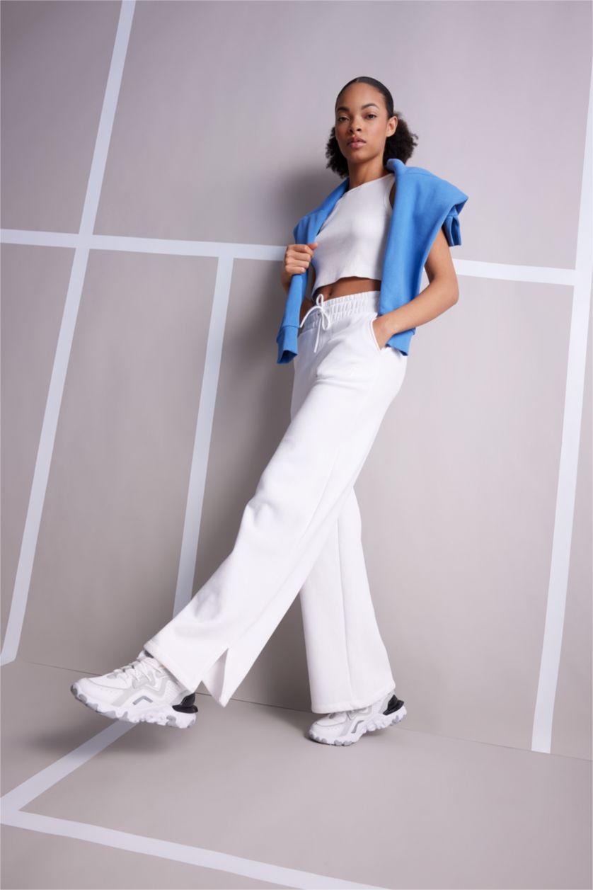 FEMME Blanc Coupe standard