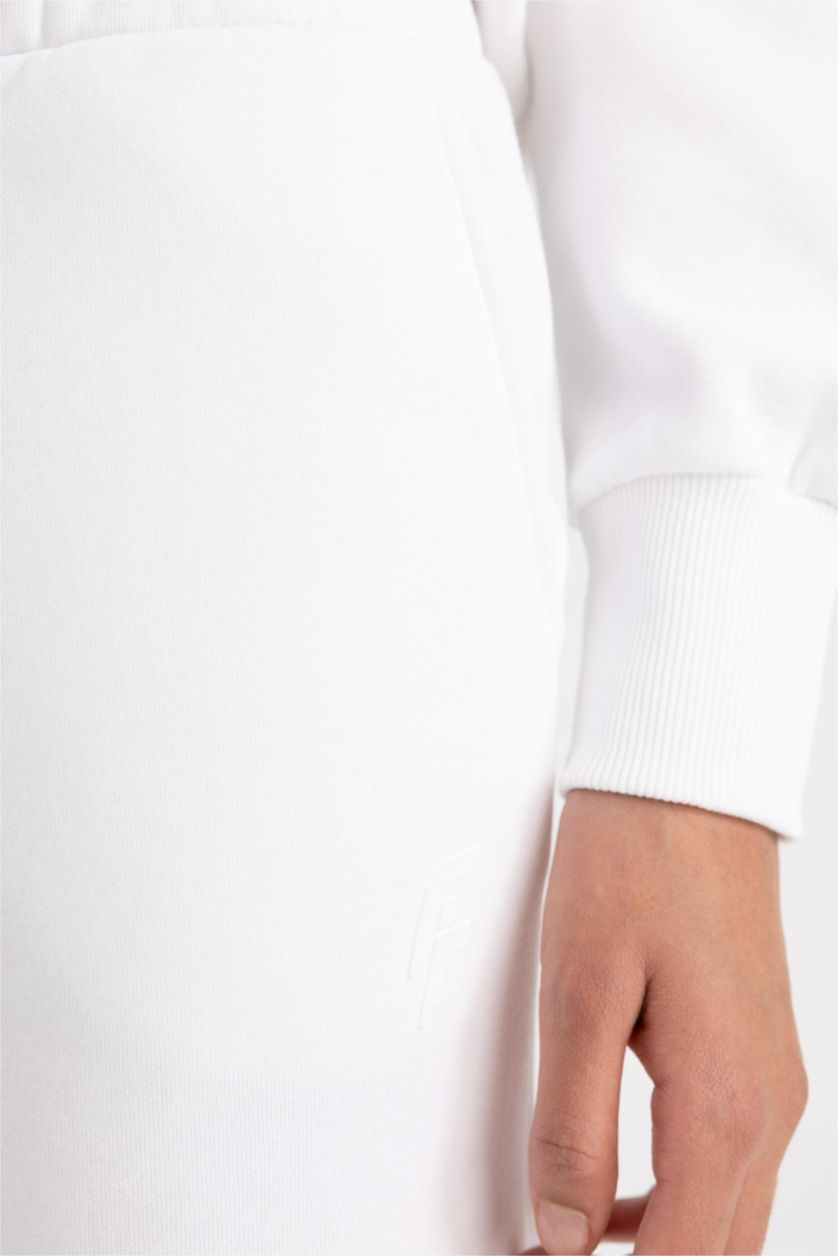 FEMME Blanc Coupe standard