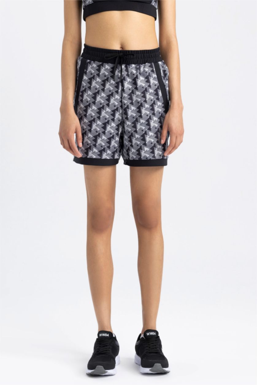 حريمي أسود شورت رياضي قصة عادية بجيب من DeFactoFit