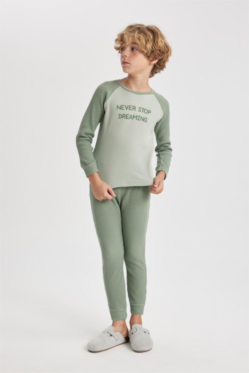 أولاد أخضر فاتح سيت بيجاما وافل قصة عادية - قطعتين