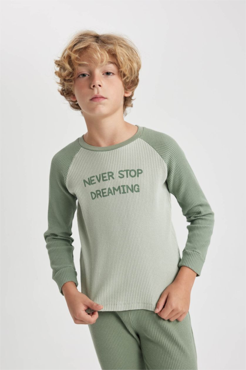 أولاد أخضر فاتح سيت بيجاما وافل قصة عادية - قطعتين