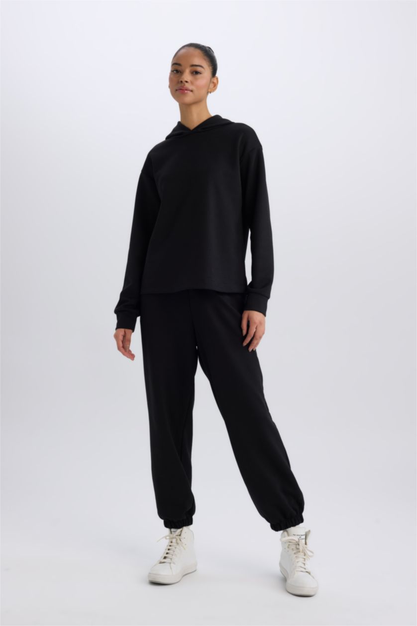 Women Black Oversize Fit Trousers