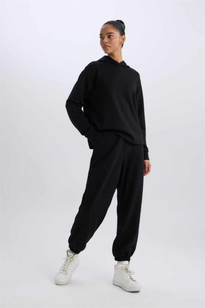 Women Black Oversize Fit Trousers