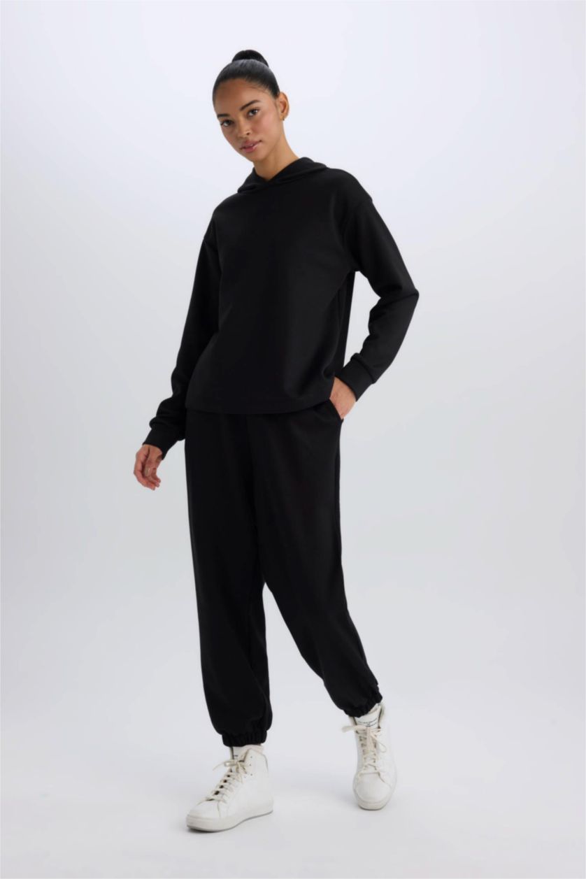 Women Black Oversize Fit Trousers