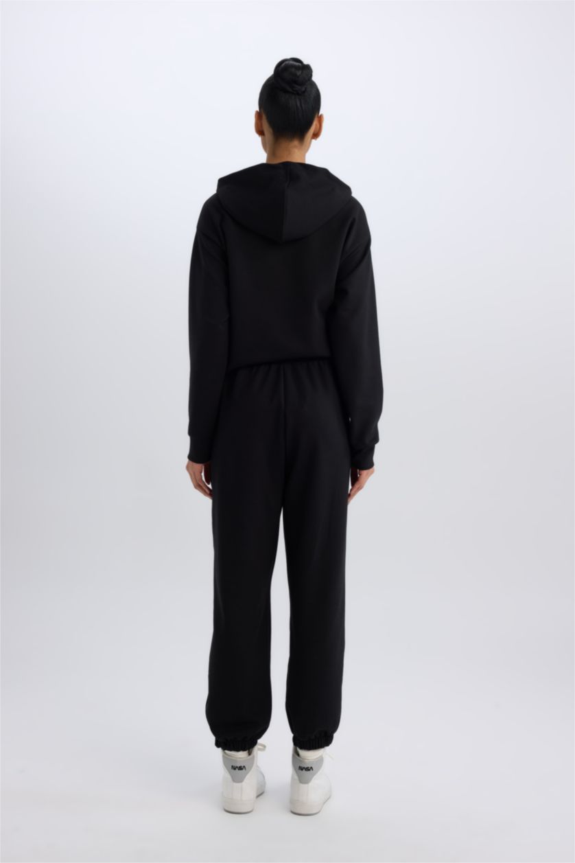 Women Black Oversize Fit Trousers