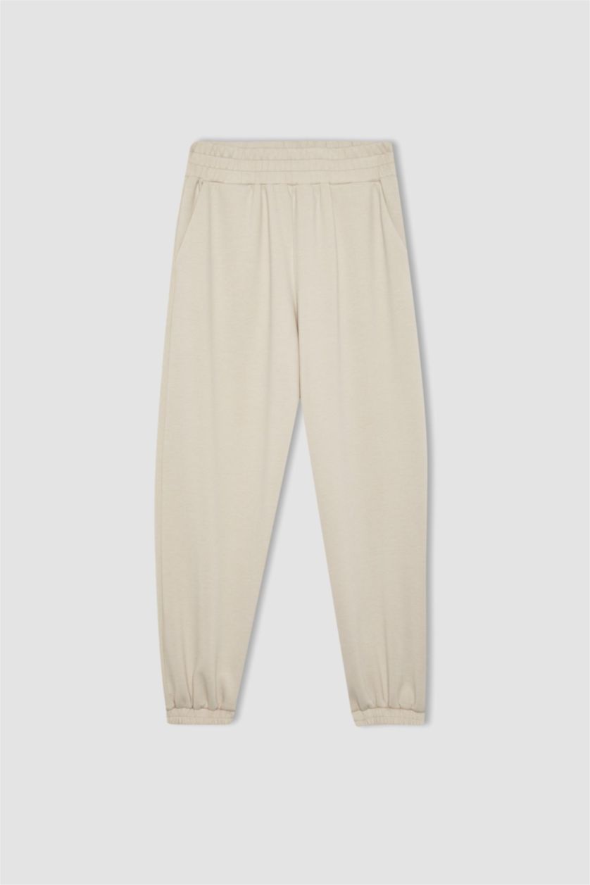 FEMME Beige Pantalon de Jogging Oversize de Defactofit