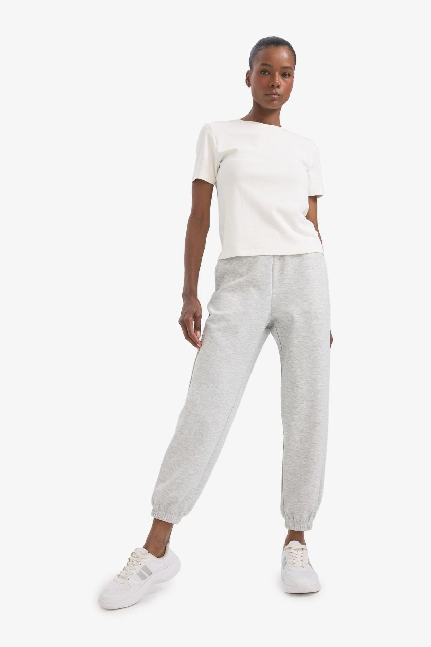 FEMME Gris Pantalon Jogging de sport à poches en tissu scuba Coupe standard de DeFactoFit