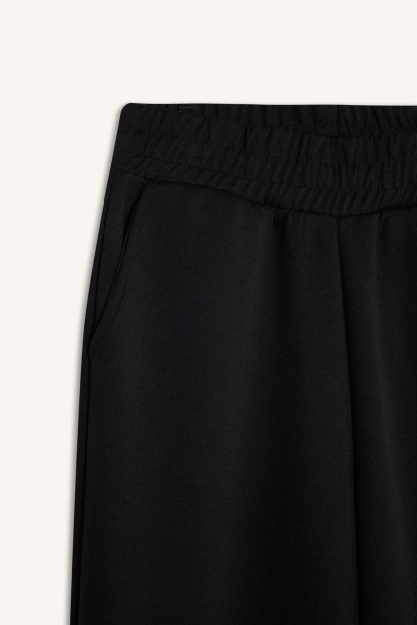 Kadın Siyah Oversize Geniş Kalıp İnce Sporcu Eşofman Altı Çift Cepli Jogger Paça Standart Boy Skuba Dalgıç Kumaş