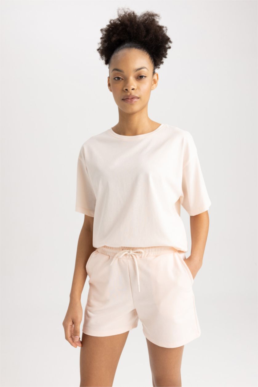 WOMAN Light Pink DeFactoFit Standard Fit Sports Thin Fabric Shorts