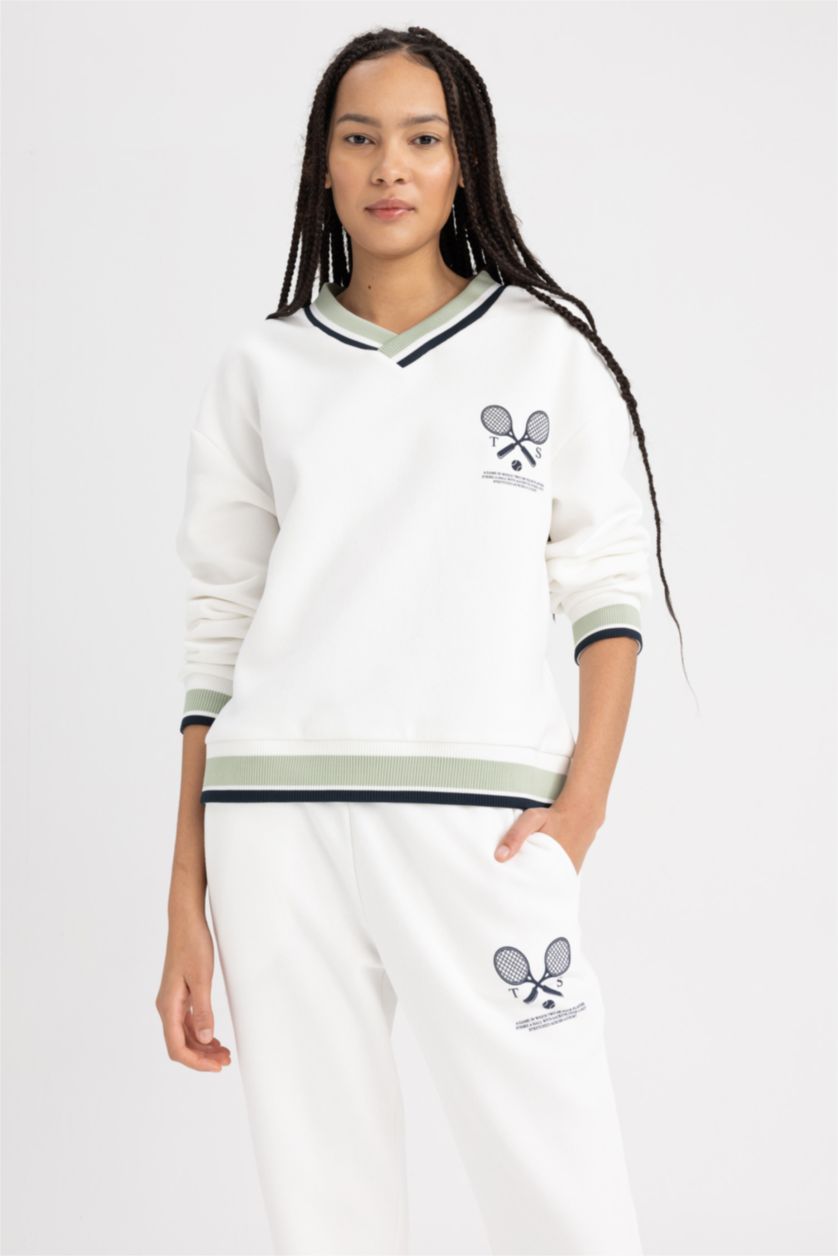 WOMAN Ecru Defacto Fit Oversize Fit V Neck Sweatshirt