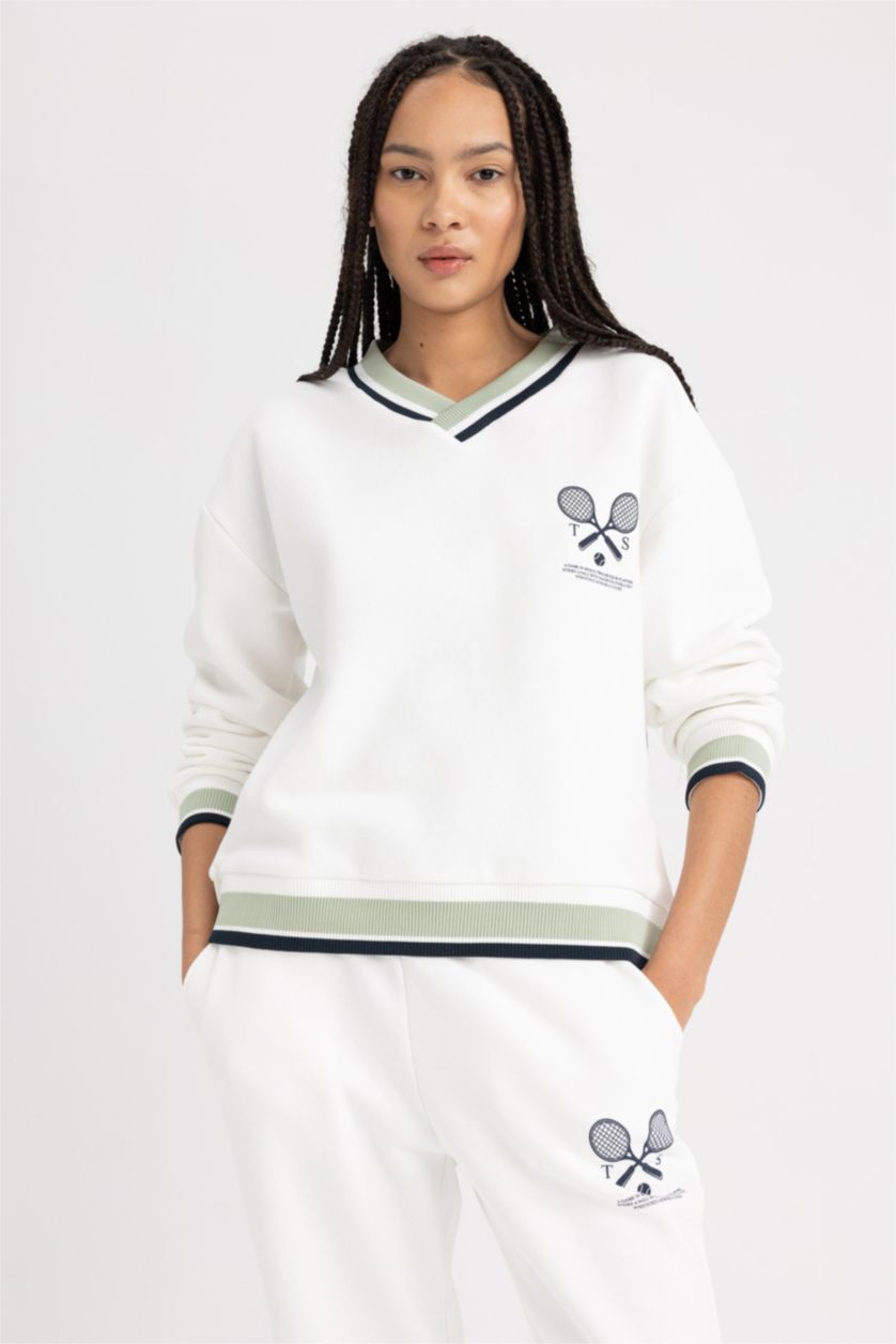 WOMAN Ecru Defacto Fit Oversize Fit V Neck Sweatshirt