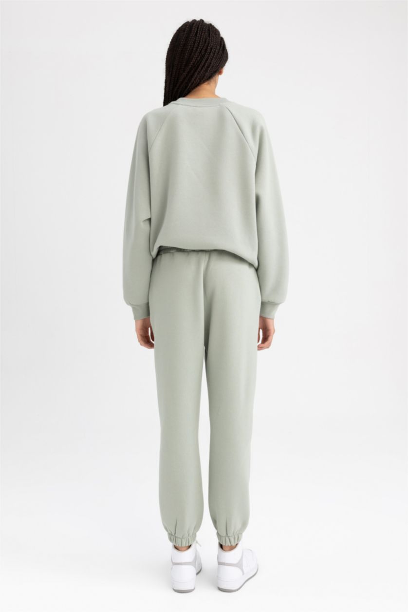 حريمي نعناع بنطلون بقصة عادية من قماش سميك