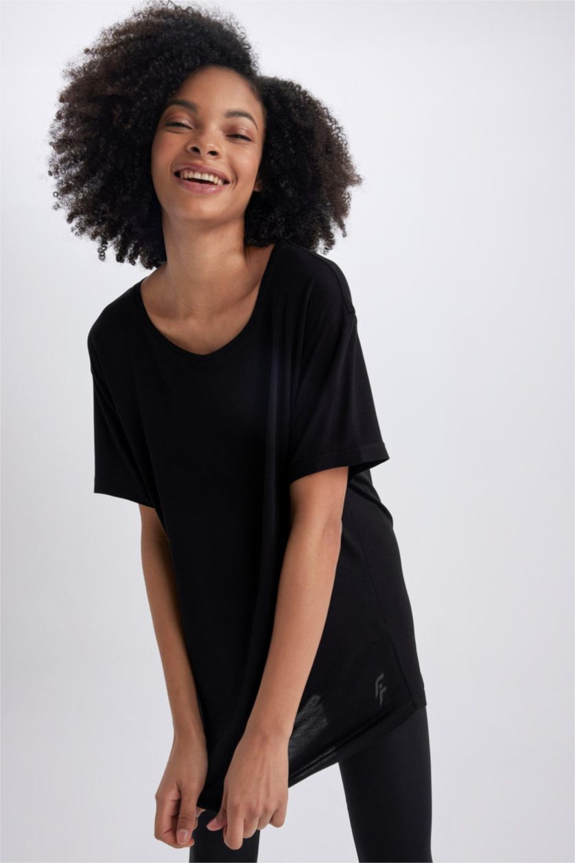 حريمي أسود تي شيرت رياضي قصة مريحة برقبة مستديرة