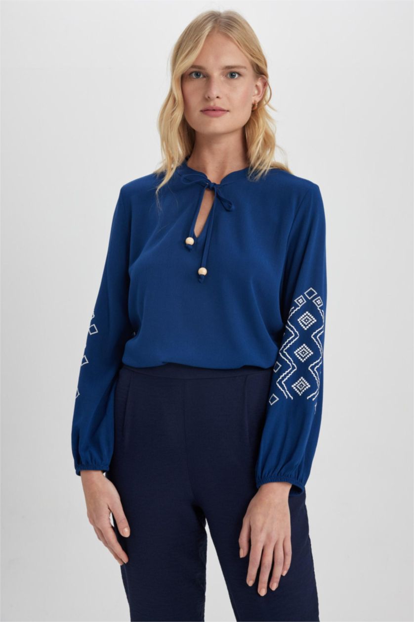 WOMAN NAVY Traditional Regular Fit Long Sleeve Blouse
