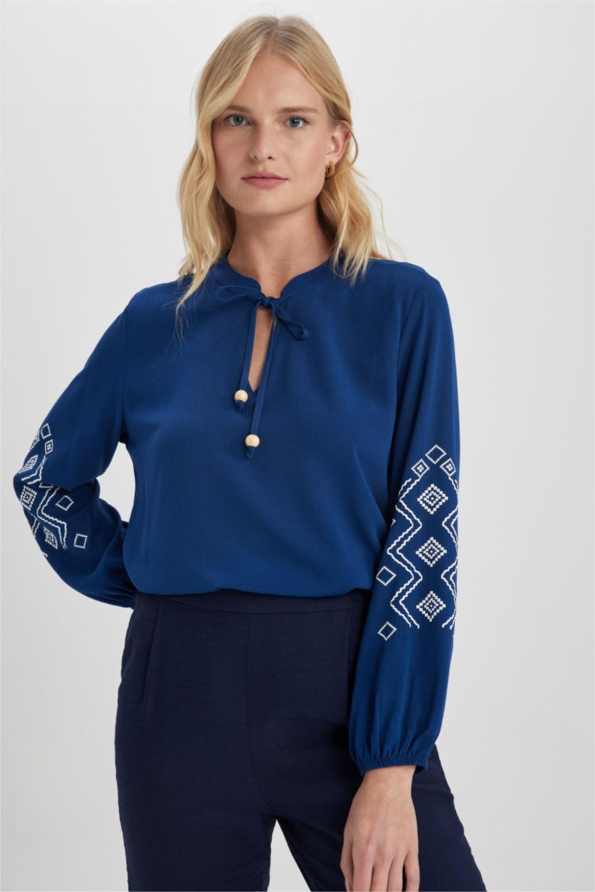 WOMAN NAVY Traditional Regular Fit Long Sleeve Blouse