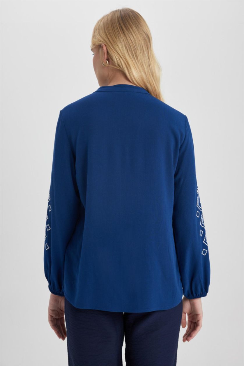 WOMAN NAVY Traditional Regular Fit Long Sleeve Blouse